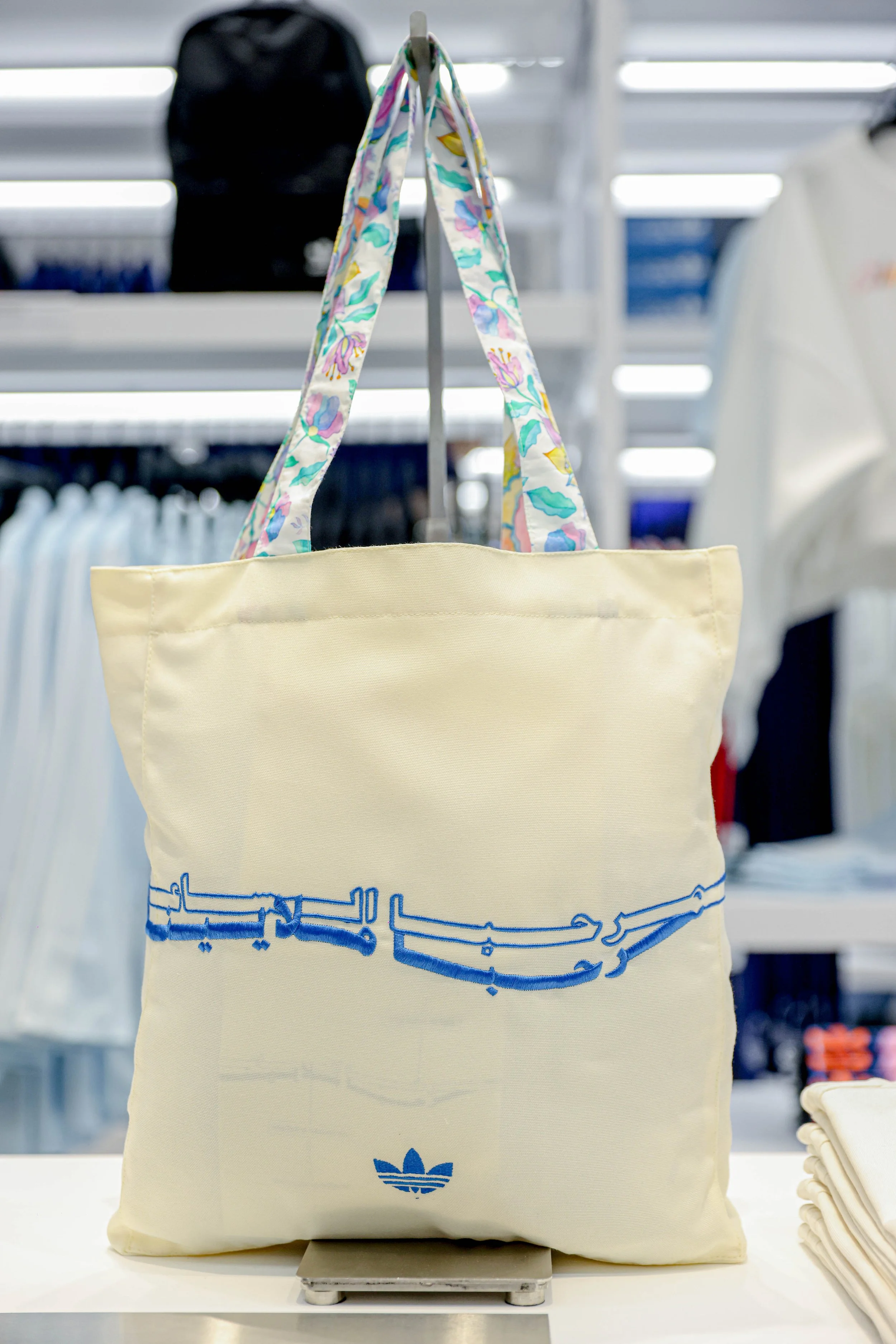 adidas original 香港限定レモンティートートバッグタグ付未開封新品 Broadwick agency